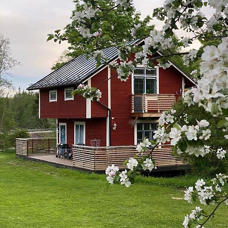 Sea Side Cabin Бурленге Экстерьер фото